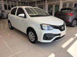 TOYOTA Etios Hatch 1.3 16V 4P FLEX