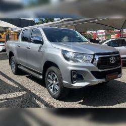 TOYOTA Hilux Caminhonete 2.7 16V 4P SRV CABINE DUPLA
