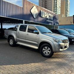 TOYOTA Hilux Caminhonete 2.7 16V 4P SRV FLEX 4X4  CABINE DUPLA AUTOM�TICO