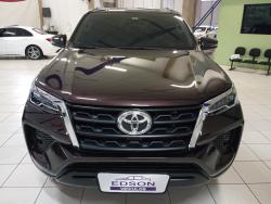 TOYOTA Hilux SW4 2.7 16V 4P FLEX SRV 7 LUGARES AUTOMÁTICO