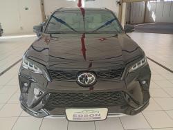 TOYOTA Hilux SW4 2.8 4P SRX 4X4 DIAMOND 7 LUGARES TURBO DIESEL AUTOM�TICO