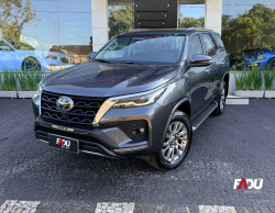 TOYOTA Hilux SW4 2.8 4P SRX 4X4 TURBO DIESEL AUTOM�TICO