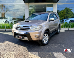 TOYOTA Hilux SW4 3.0 16V 4P SRV 4X4 7 LUGARES TURBO DIESEL AUTOM�TICO