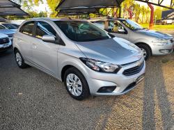 CHEVROLET Onix Hatch 1.4 4P FLEX LT AUTOMTICO