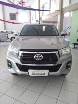 TOYOTA Hilux Caminhonete 2.7 16V 4P SRV FLEX CABINE DUPLA AUTOMTICO