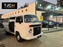 VOLKSWAGEN Kombi 1.4 FLEX STD 9 LUGARES