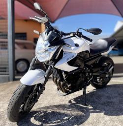 YAMAHA XJ6 600 N