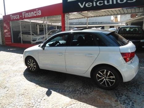 AUDI A1 1.4 16V 4P TFSI SPORTBACK ATRACTION S-TRONIC AUTOMÁTICO, Foto 4