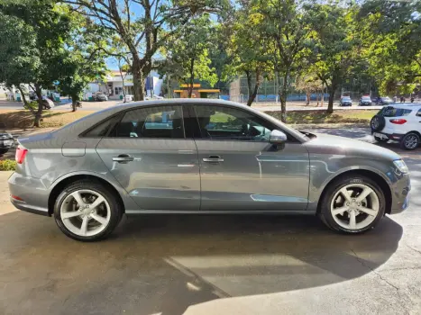 AUDI A3 1.4 16V 4P TFSI ATTRACTION S-TRONIC AUTOMTICO, Foto 4