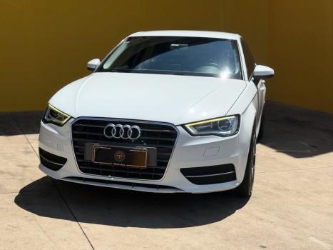 AUDI A3 1.4 16V 4P TFSI SPORTBACK AMBIENTE S-TRONIC AUTOMTICO, Foto 11