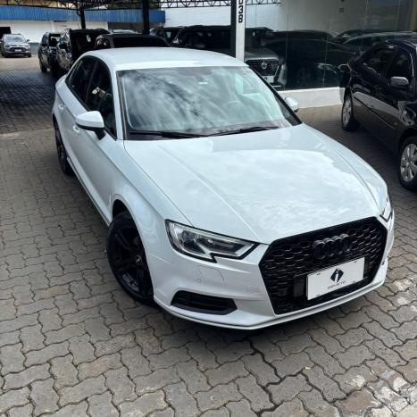 AUDI A3 1.4 16V 4P TFSI ATTRACTION S-TRONIC AUTOM�TICO, Foto 2