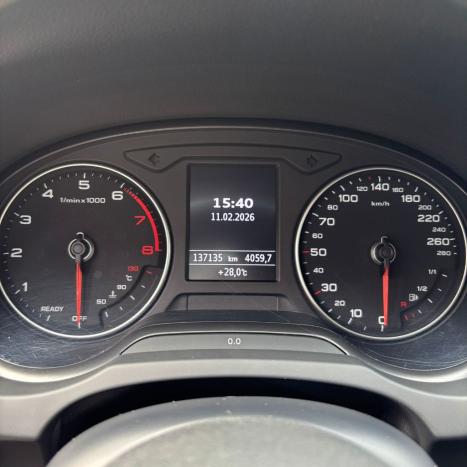 AUDI A3 1.4 16V 4P TFSI ATTRACTION S-TRONIC AUTOM�TICO, Foto 10