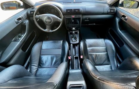 AUDI A3 1.8 4P, Foto 8