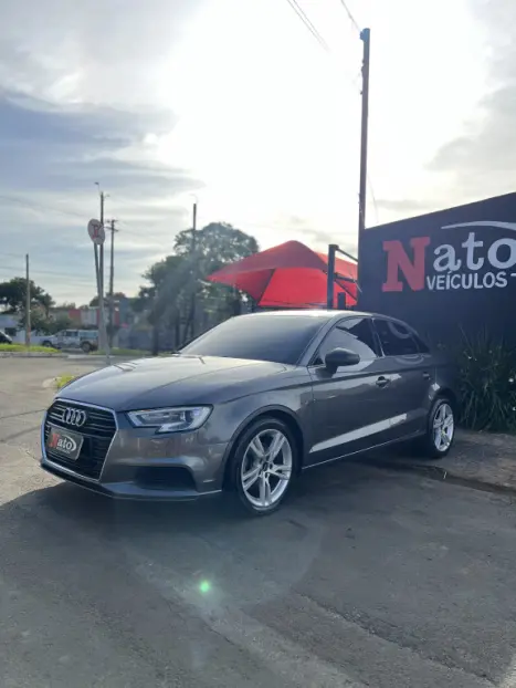 AUDI A3 Sedan 1.4 16V 4P TFSI FLEX AMBIENTE AUTOM�TICO, Foto 2