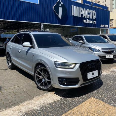 AUDI Q3 2.0 4P TFSI AMBIENTE QUATTRO S-TRONIC AUTOMTICO, Foto 1