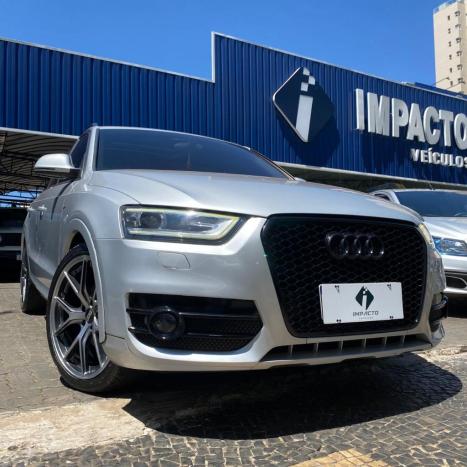 AUDI Q3 2.0 4P TFSI AMBIENTE QUATTRO S-TRONIC AUTOMTICO, Foto 3