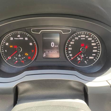 AUDI Q3 2.0 4P TFSI AMBIENTE QUATTRO S-TRONIC AUTOMTICO, Foto 11
