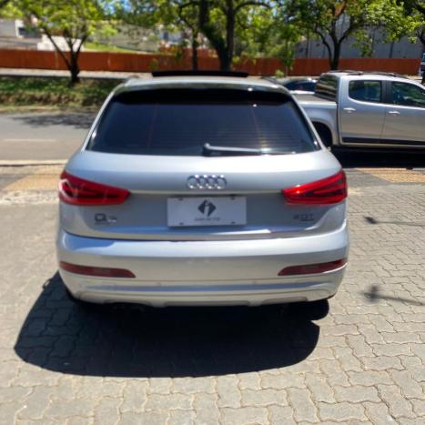 AUDI Q3 2.0 4P TFSI AMBIENTE QUATTRO S-TRONIC AUTOMTICO, Foto 17