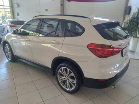 BMW X1 2.0 16V 4P SDRIVE 20I ACTIVEFLEX TURBO AUTOMTICO, Foto 4