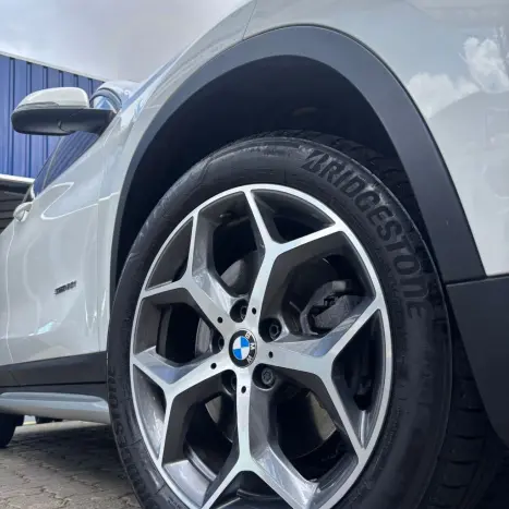 BMW X1 2.0 16V 4P SDRIVE 20I GP ACTIVEFLEX TURBO AUTOM�TICO, Foto 4