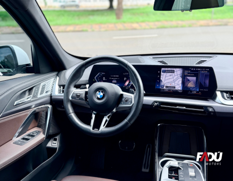 BMW X1 2.0 16V 4P TURBO SDRIVE20I M SPORT STEPTRONIC AUTOM�TICO, Foto 4