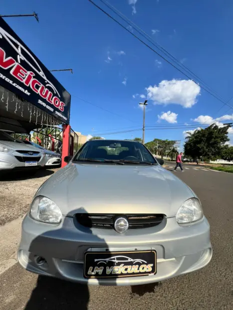 CHEVROLET Classic Sedan 1.0 4P LIFE LCOOL, Foto 2