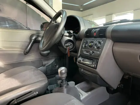 CHEVROLET Classic Sedan 1.0 4P VHCE FLEX LS, Foto 7