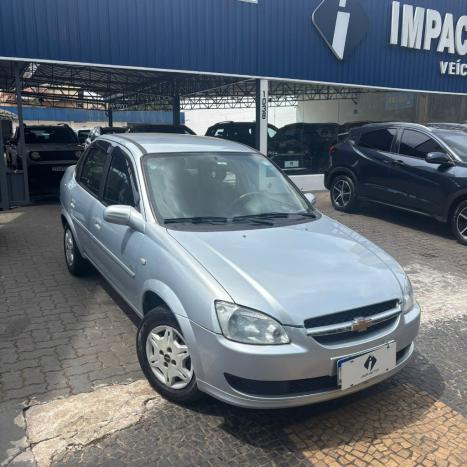 CHEVROLET Classic Sedan 1.0 4P VHCE FLEX LS, Foto 2