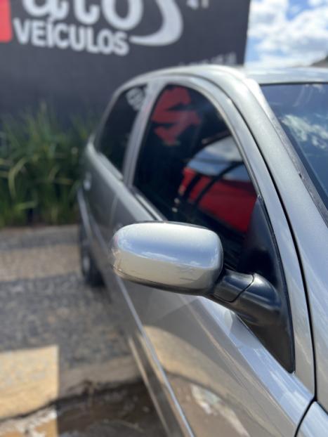 CHEVROLET Corsa Sedan 1.4 4P PREMIUM FLEX, Foto 3