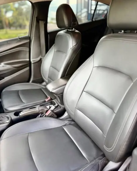 CHEVROLET Cruze Sedan 1.4 16V 4P LT FLEX TURBO AUTOM�TICO, Foto 4