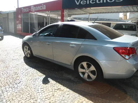 CHEVROLET Cruze Sedan 1.8 16V 4P LT ECOTEC FLEX AUTOM�TICO, Foto 4