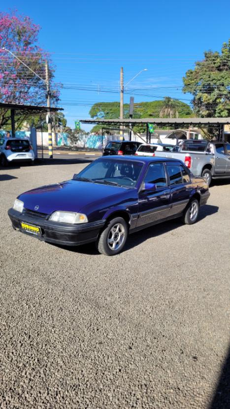 CHEVROLET Monza Sedan 2.0 EFI GLS, Foto 2