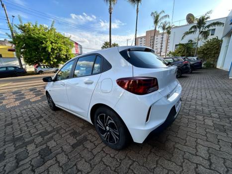 CHEVROLET Onix Hatch 1.0 12V 4P FLEX LT TURBO, Foto 3 CHEVROLET Onix Hatch 1.0 12V 4P FLEX LT TURBO, Foto 3