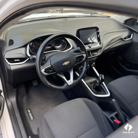 CHEVROLET Onix Hatch 1.0 4P FLEX LT, Foto 8 CHEVROLET Onix Hatch 1.0 4P FLEX LT, Foto 8