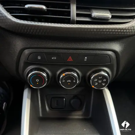 CHEVROLET Onix Hatch 1.0 4P FLEX LT, Foto 13 CHEVROLET Onix Hatch 1.0 4P FLEX LT, Foto 13