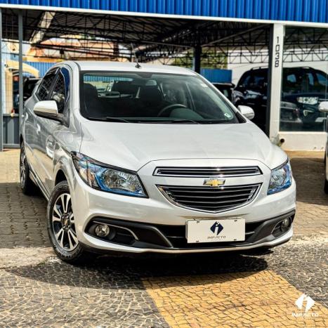 CHEVROLET Onix Hatch 1.4 4P FLEX LTZ, Foto 2 CHEVROLET Onix Hatch 1.4 4P FLEX LTZ, Foto 2