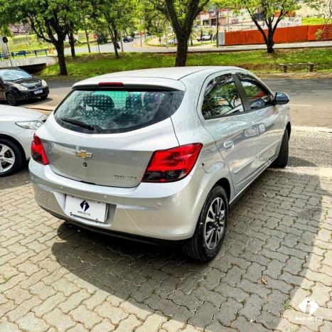 CHEVROLET Onix Hatch 1.4 4P FLEX LTZ, Foto 16 CHEVROLET Onix Hatch 1.4 4P FLEX LTZ, Foto 16