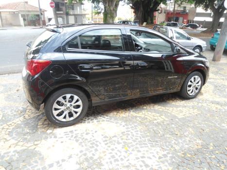 CHEVROLET Onix Hatch 1.4 4P FLEX ADVANTAGE AUTOMTICO, Foto 3