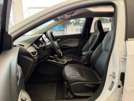 CHEVROLET Onix Hatch 1.0 12V 4P FLEX PREMIER 2 TURBO AUTOM�TICO, Foto 6