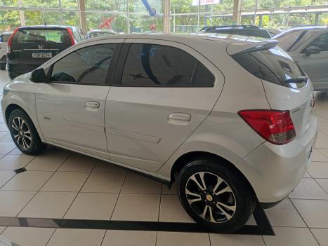 CHEVROLET Onix Hatch 1.4 4P FLEX LT, Foto 4