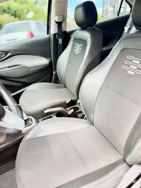 CHEVROLET Onix Hatch 1.4 4P FLEX LT, Foto 7