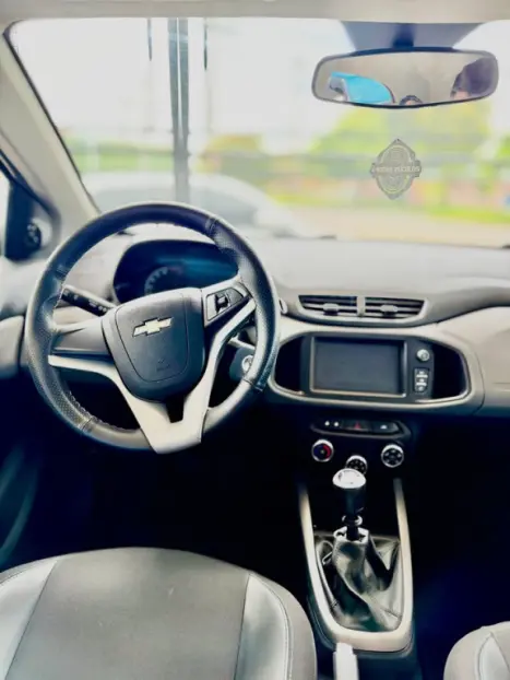 CHEVROLET Onix Hatch 1.4 4P FLEX LT, Foto 4