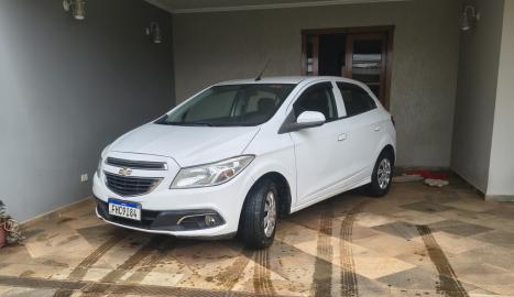 CHEVROLET Onix Hatch 1.0 4P FLEX LT, Foto 2