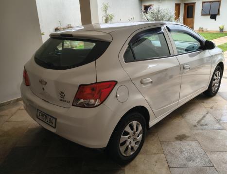 CHEVROLET Onix Hatch 1.0 4P FLEX LT, Foto 4