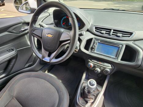 CHEVROLET Onix Hatch 1.4 4P FLEX LT, Foto 7