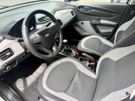 CHEVROLET Onix Hatch 1.0 4P FLEX LS, Foto 9