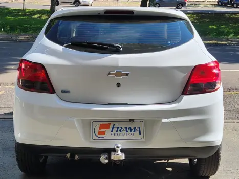 CHEVROLET Onix Hatch 1.4 4P FLEX LTZ AUTOM�TICO, Foto 6