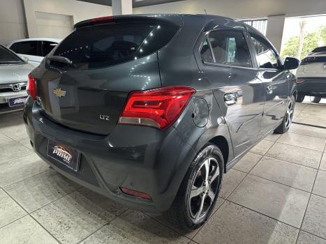 CHEVROLET Onix Hatch 1.4 4P FLEX LTZ AUTOM�TICO, Foto 6