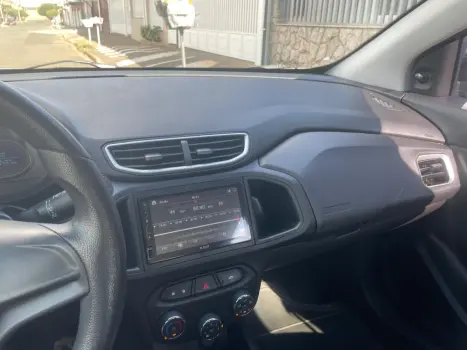 CHEVROLET Onix Hatch 1.0 4P FLEX LT, Foto 4