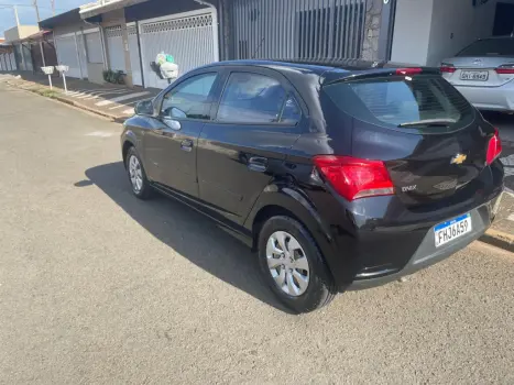 CHEVROLET Onix Hatch 1.0 4P FLEX LT, Foto 8